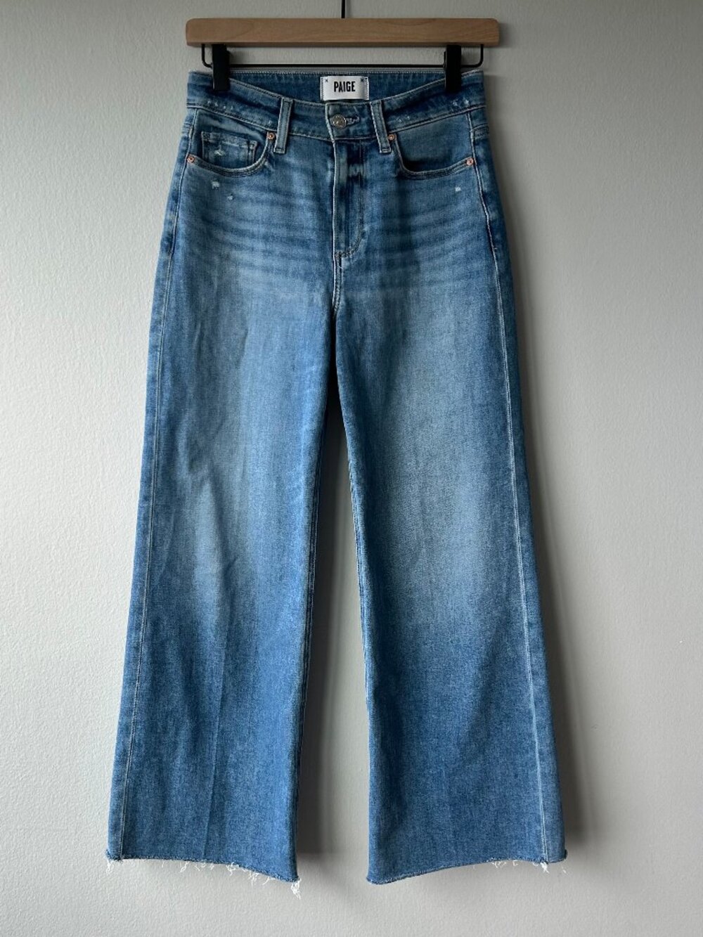 PAIGE Anessa High Rise Wide Leg Crop Jeans Raw Hem Light Wash Denim Size 25 - Picture 2 of 15